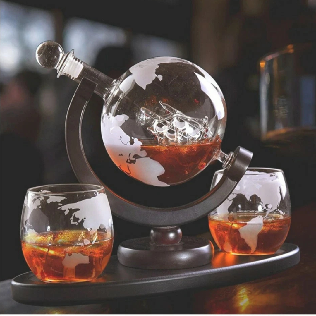 Globe Whiskey Decanter with 2 Glassware